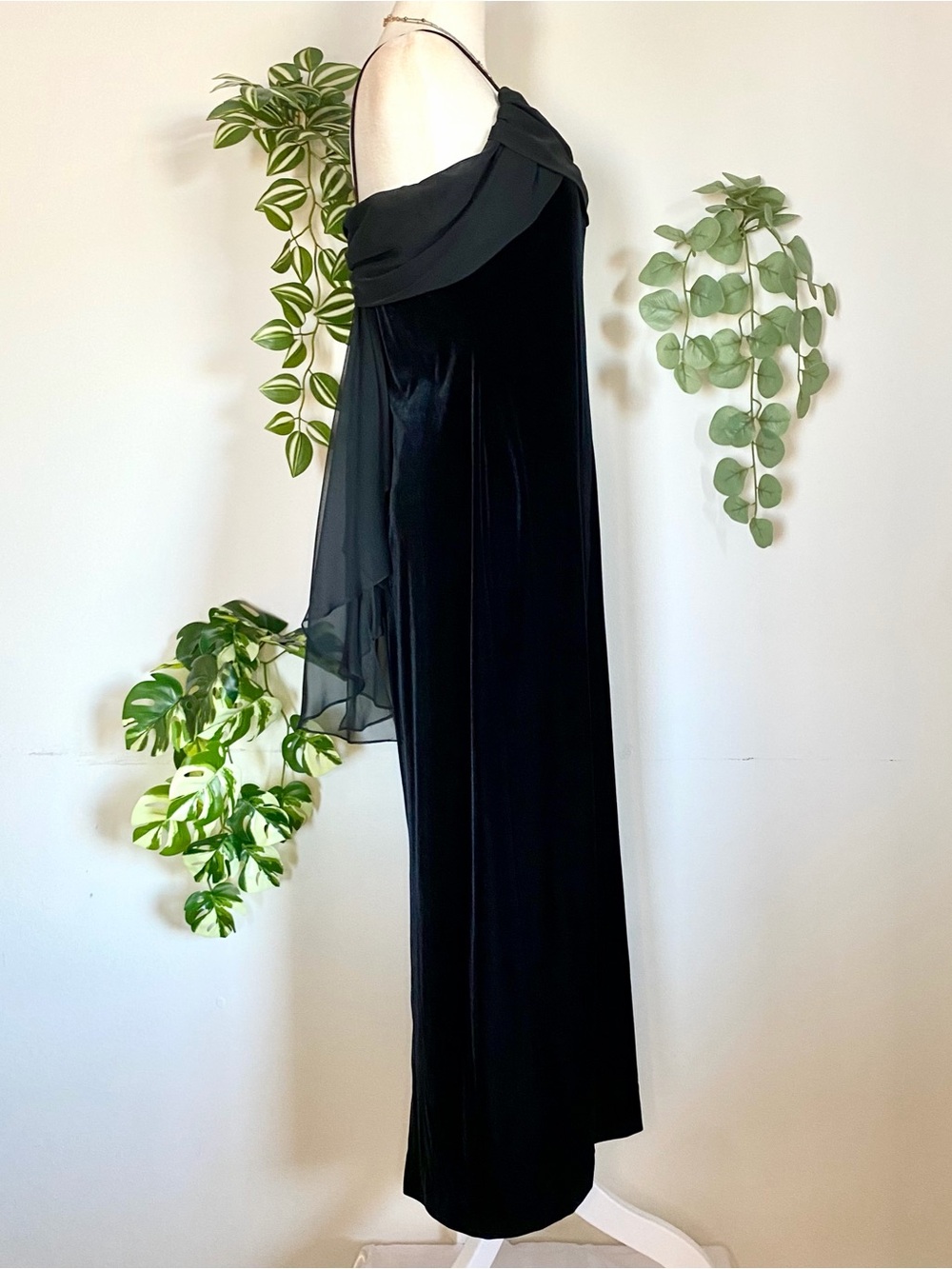 Vintage 90s black velvet prom dress size M - Picture 2 of 4